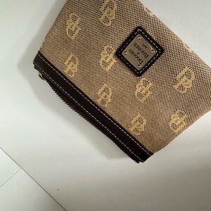 Vintage Y2K Dooney & Bourke Brown Logo Key Pouch – $30 OBO
